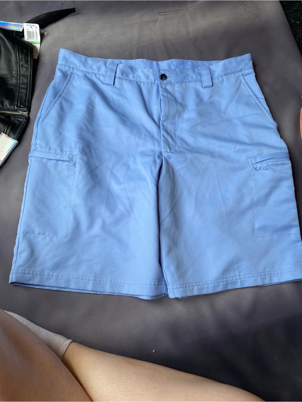 Izod Men’s Light Blue Cargo Shorts